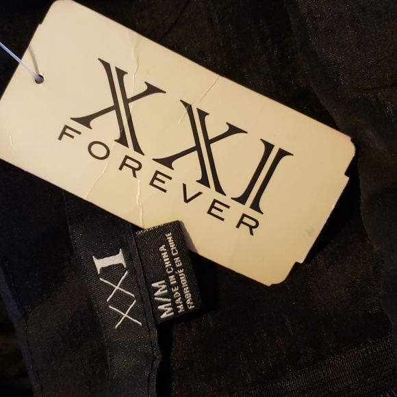 Forever 21 - Picture 14 of 15